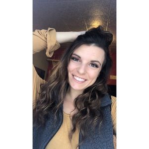 Meet your Posher, Payton